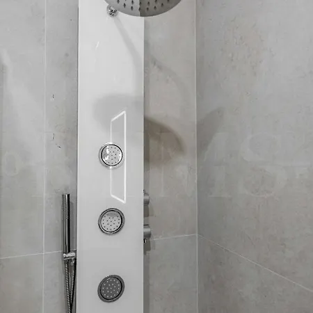 Apartment Stylish Studio Near Plaza De La Merced - Center