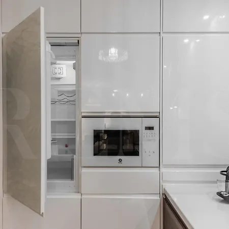 Stylish Studio Near Plaza De La Merced - Center Apartment